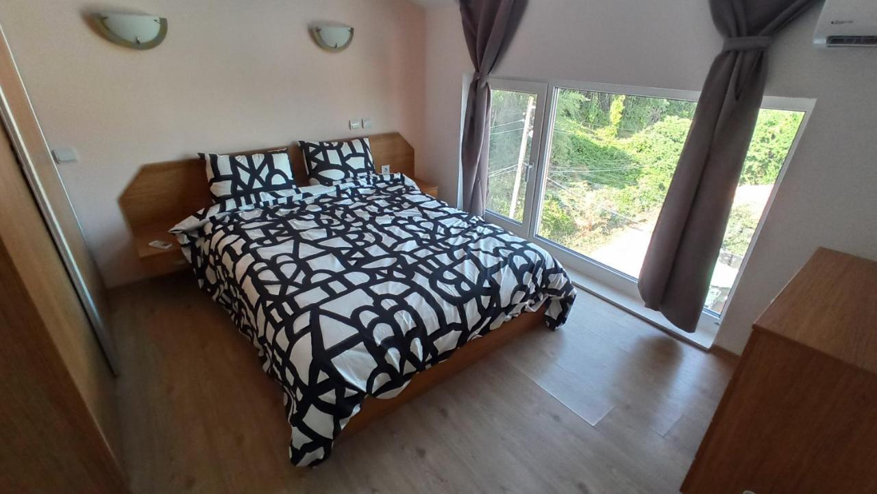 Arode Villa Ovidius - Apartments Balchik Luaran gambar