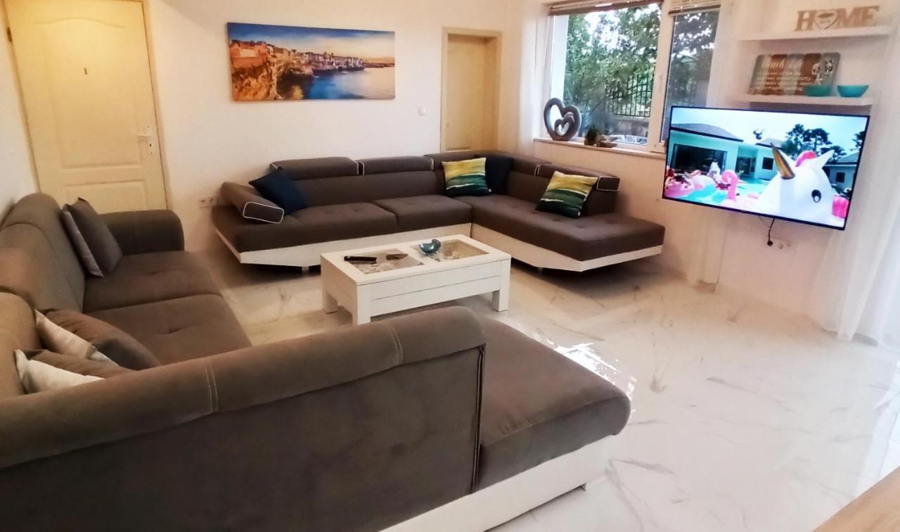 Arode Villa Ovidius - Apartments Balchik Luaran gambar